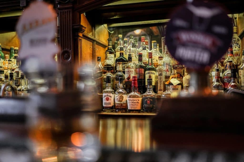 adam wilson scotland pub XLU47Yuc6LQ unsplash