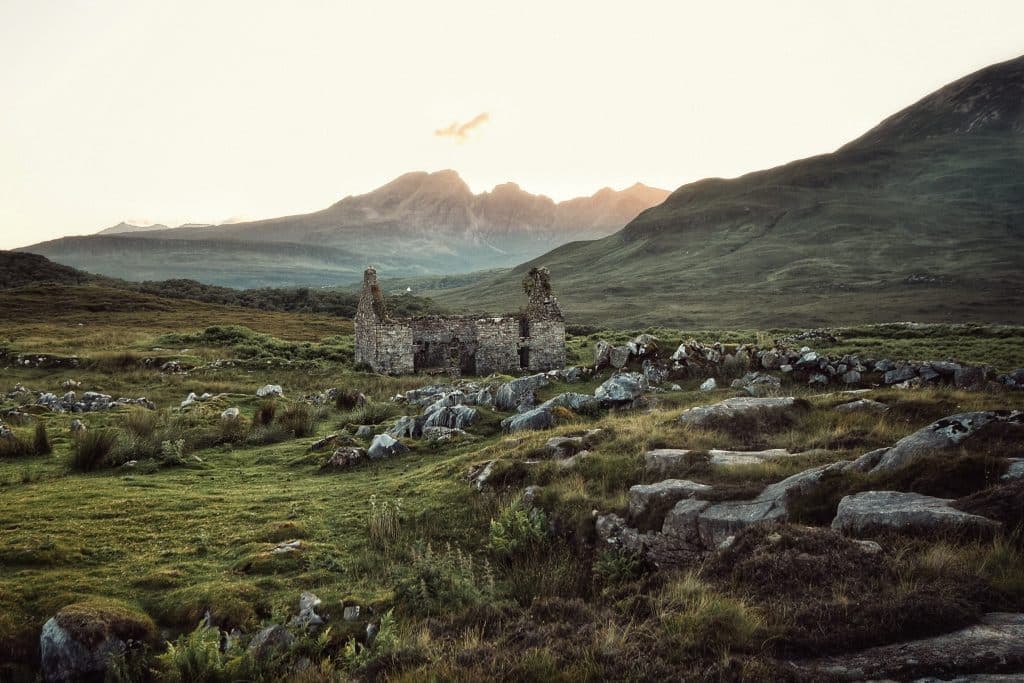 tomas robertson GYCfL i hhU unsplash
