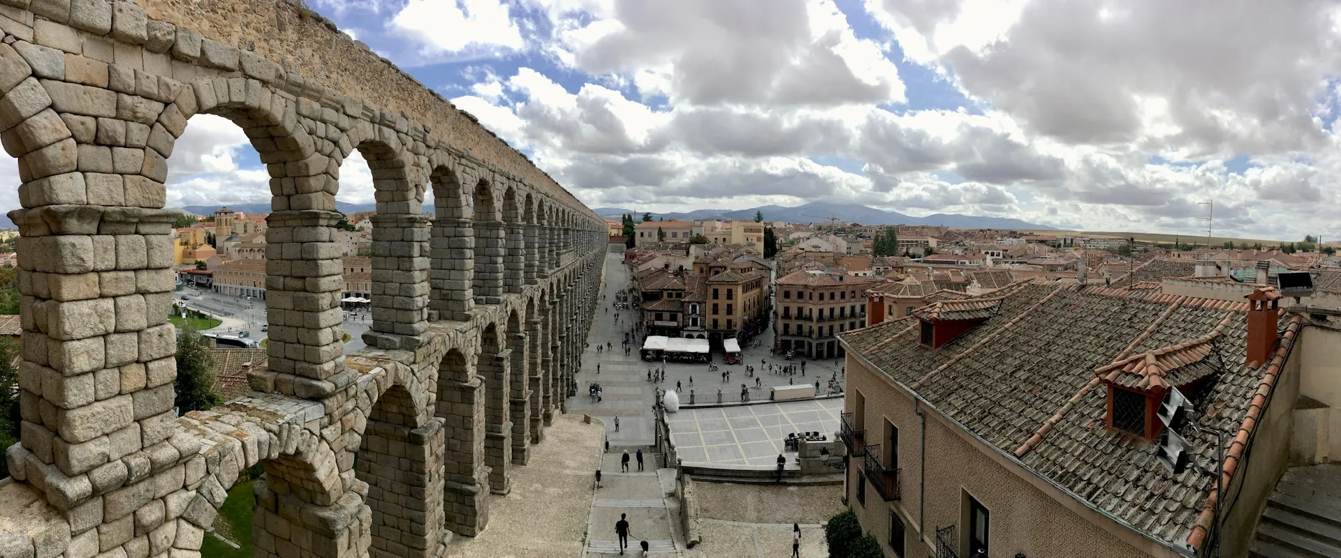 Castles and Wineries Central Spain — Segovia La Rioja Salamanca